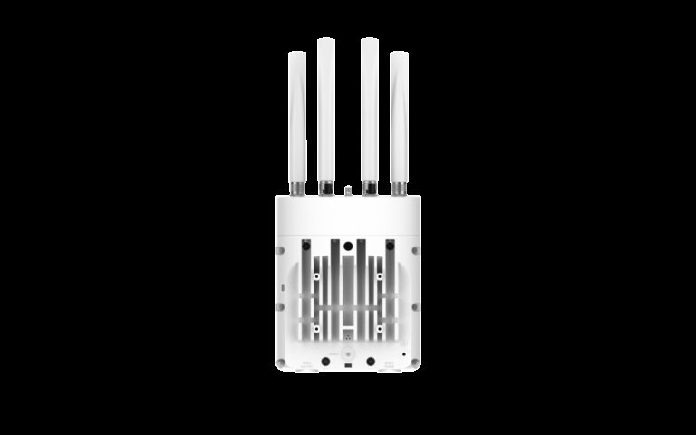 Cambium cnPilot XE3-4TN Wi-Fi 6e Software-defined Connectorized Incl Omni Outdoor Access Point