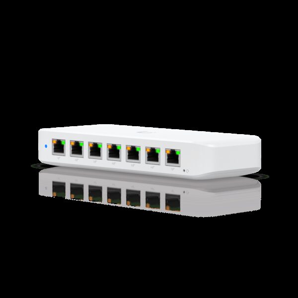Ubiquiti UniFi Ultra 8 Port Gigabit 1 PoE Input and 7 PoE Out Switch | USW-Ultra