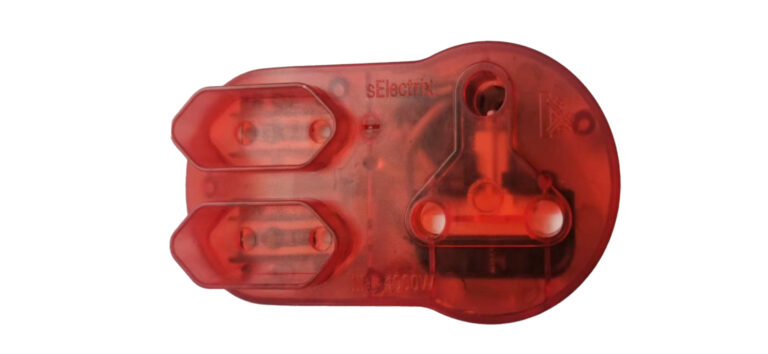 Acconet Surge Adaptor with 1x 16A SA and 2x 5A 2 Pin Sockets | AC-PLUG-SURGE-R