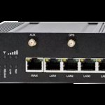 Milesight UR35 4G Industrial Router | UR35-L04EU-G-P-W